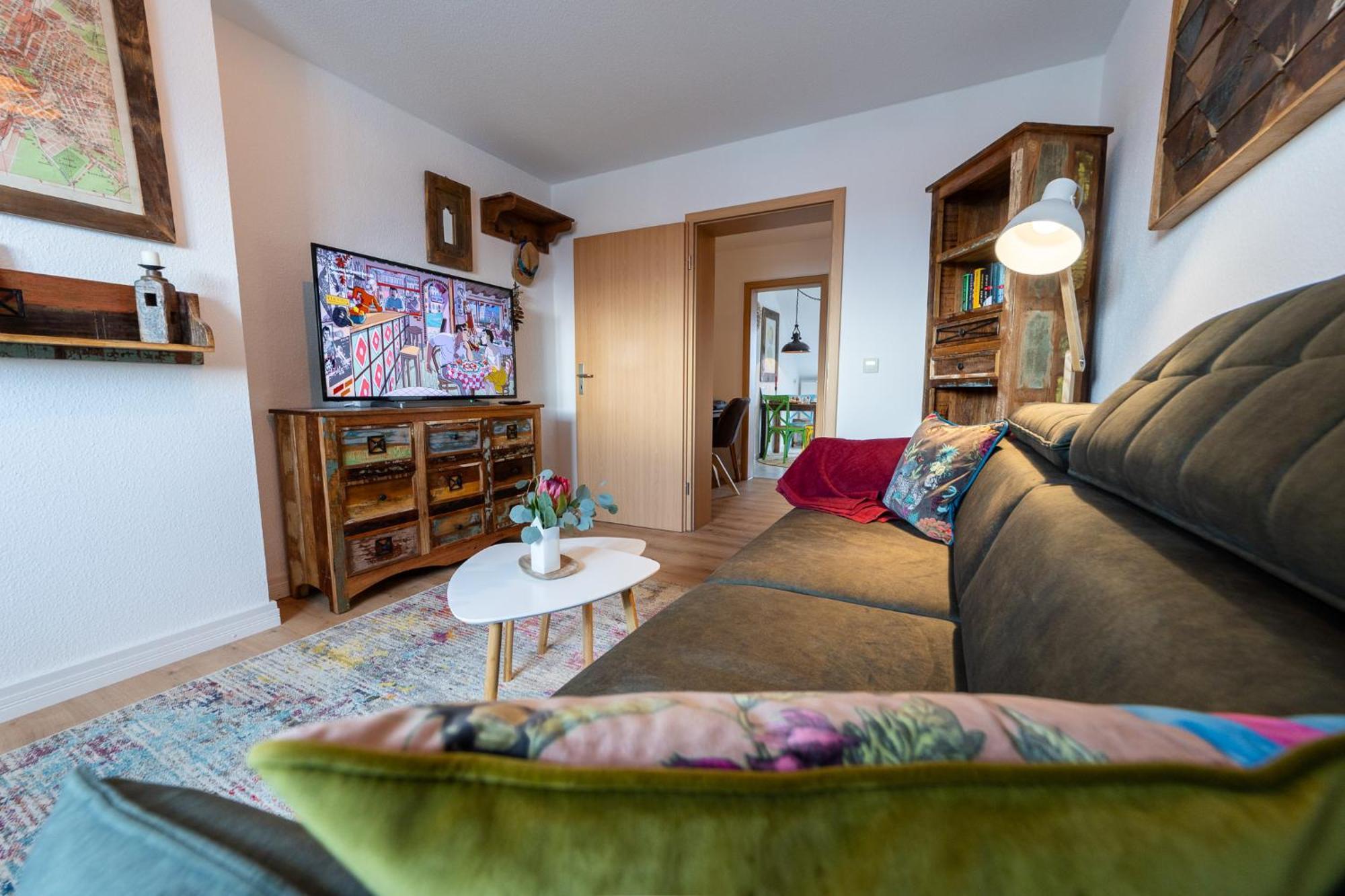 Schlossberg-Domizil Mit Weitblick - Arbeitsplatz, Balkon, Netflix, Badewanne & Yogamatte Хемниц Экстерьер фото